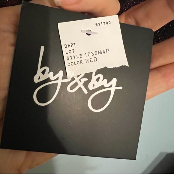 Red Metallic twist blouse Size Large women NEW WITH TAG🏷 - Picture 4 of 13